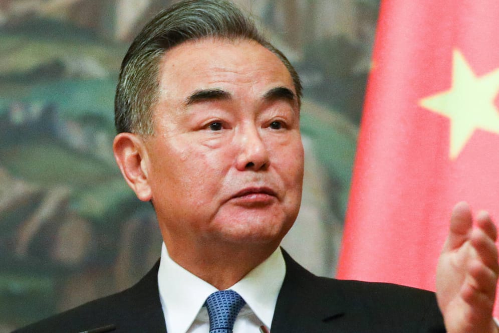 Chinas Außenminister Wang Li: Sein Ministerium weist Vorwürfe aus dem Westen zurück.