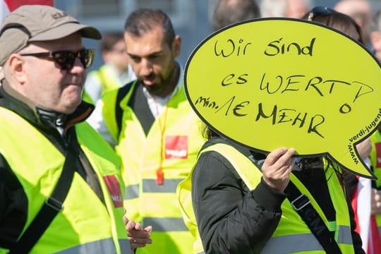 Warnstreiks von Sicherheitspersonal - Flughafen Frankfurt