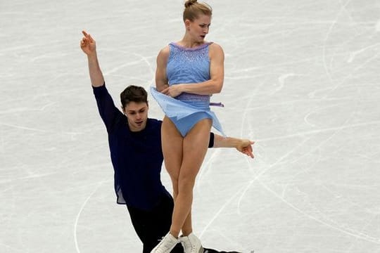 Die Paarläufer Minerva-Fabienne Hase und Nolan Seegert kamen bei der WM in Montpellier auf Rang fünf.