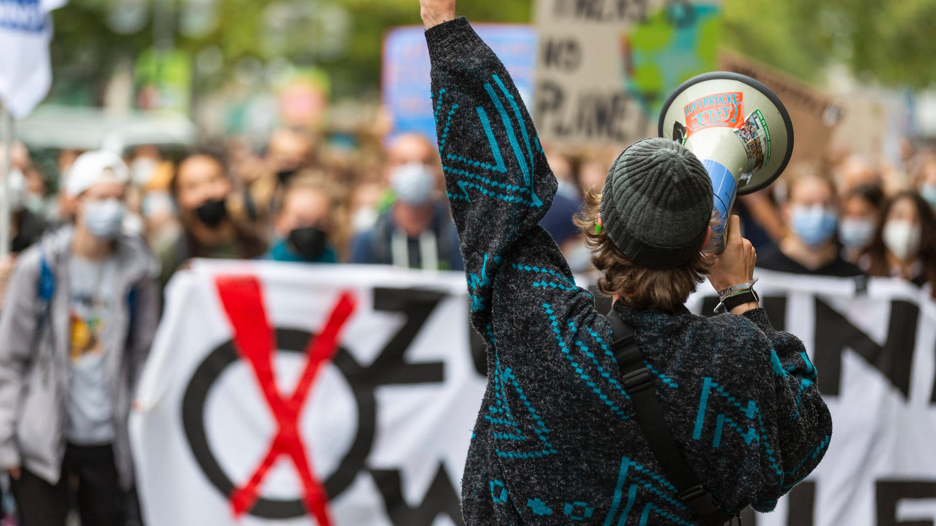 Im September 2021 riefen Fridays for Future zum Globalen Klimastreik auf. Auch in Hannover fand eine große Demonstration statt.