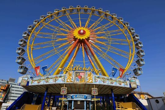 Aufbau Frühlingsdom