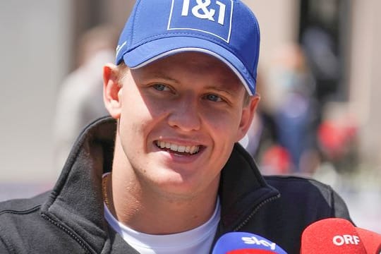 Mick Schumacher fühlt sich in dieser Saison im stark veränderten Haas-Boliden "deutlich konkurrenzfähiger".