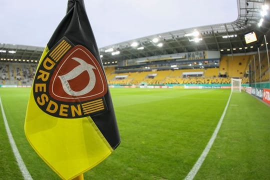 Der ukrainische Fußballspieler Kyrylo Melitschenko hält sich derzeit beim Zweitligisten Dynamo Dresden fit.