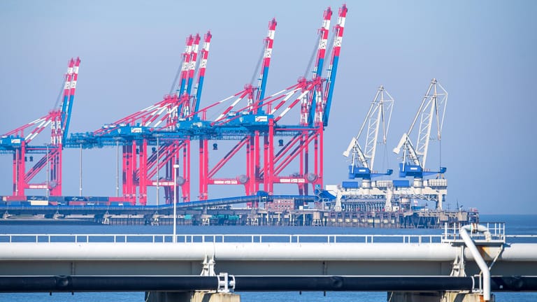 Jade-Weser-Port in Wilhelmshaven: An der niedersächsischen Küste soll in drei bis vier Jahren ein Terminal für Flüssigerdgas entstehen.