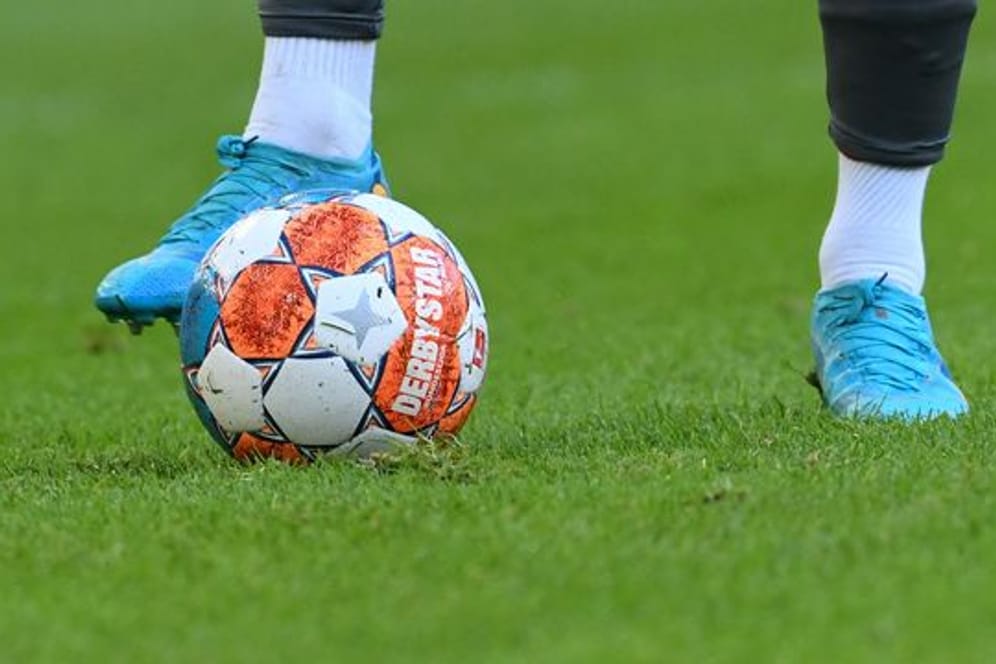 Die Fan-Organisation Football Supporters Europe will mit einer Initiative den Fußball besser schützen.