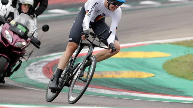 Radprofi Maximilian Walscheid ist während des Trainings von einem Auto angefahren worden.