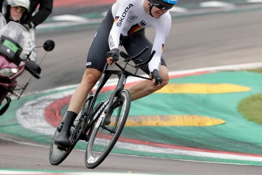 Radprofi Maximilian Walscheid ist während des Trainings von einem Auto angefahren worden.