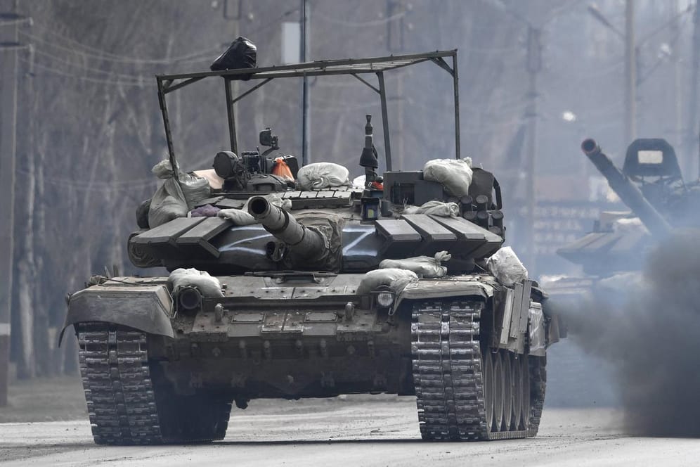 Russische Truppen im Donbass: Das Verteidigungsministerium hat angekündigt, sich künftig auf die Gebiete in der Ostukraine zu konzentrieren.