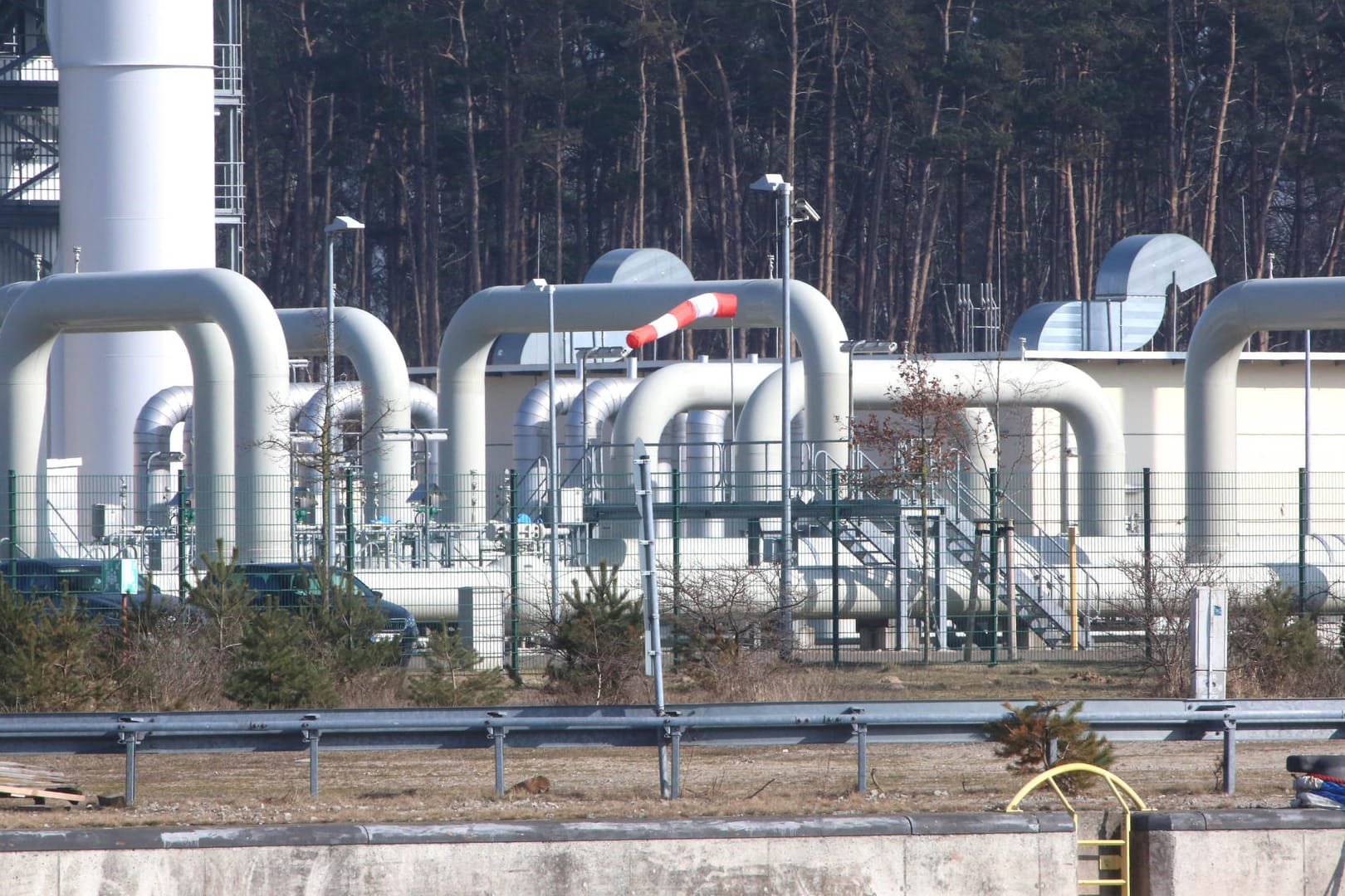 Der Endpunkt der Nord Stream 1 Pipeline bei Greifswald (Archivbild): Auf russisches Gas zu verzichten ist nicht einfach, sagen Energieversorger. Der Endpunkt der Nord Stream 1 Pipeline bei Greifswald (Archivbild): Auf russisches Gas zu verzichten ist nicht einfach, sagen Energieversorger.