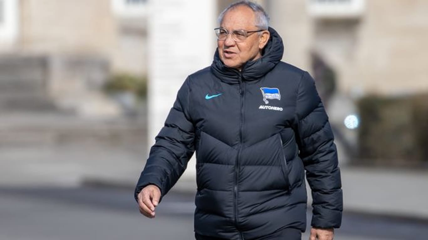 Will Hertha BSC in einem Trainingslager fit machen für den Abstiegskampf in der Bundesliga: Trainer Felix Magath.