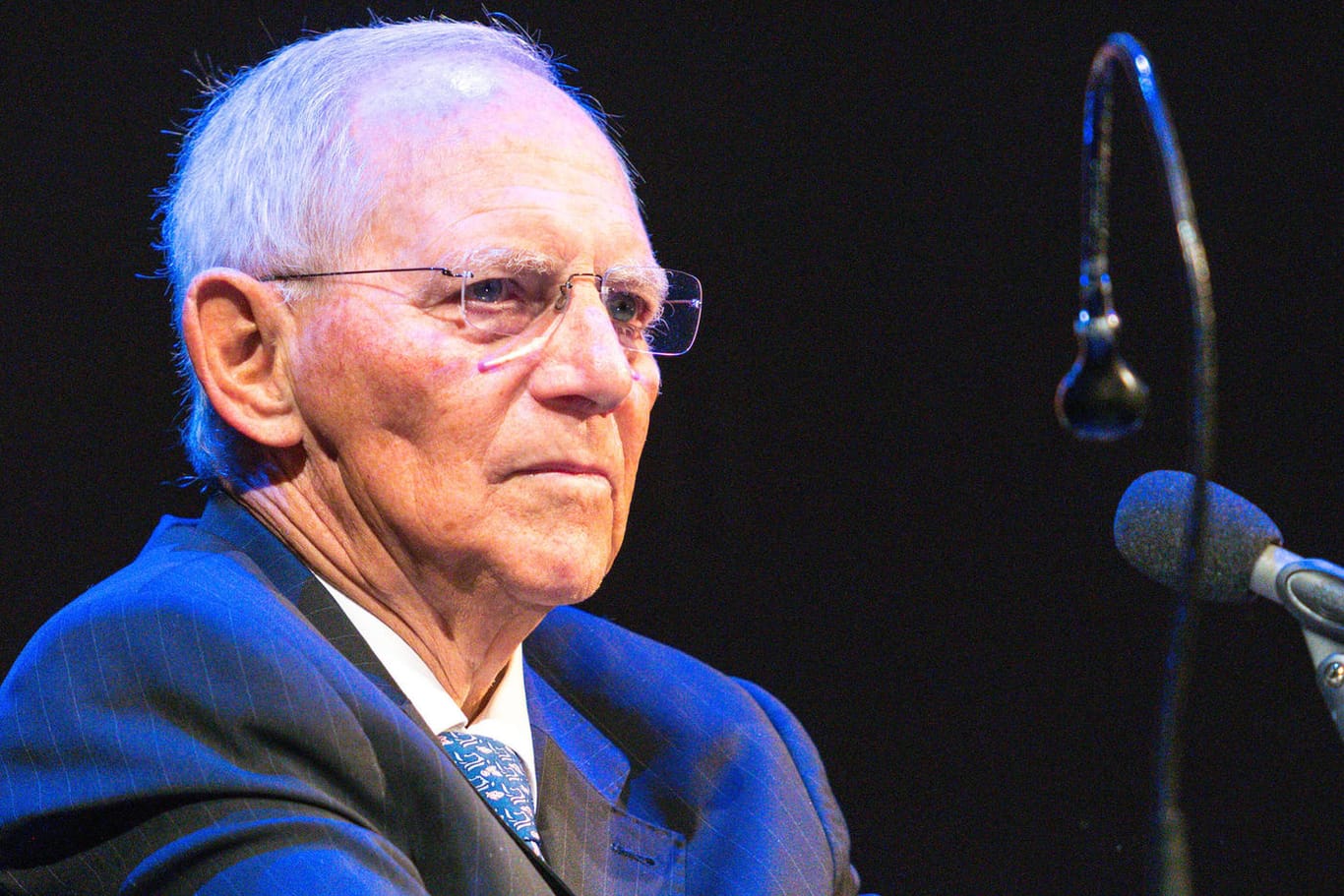 Wolfgang Schäuble (Archivbild): Der CDU-Politiker sitzt seit 1972 im Bundestag.