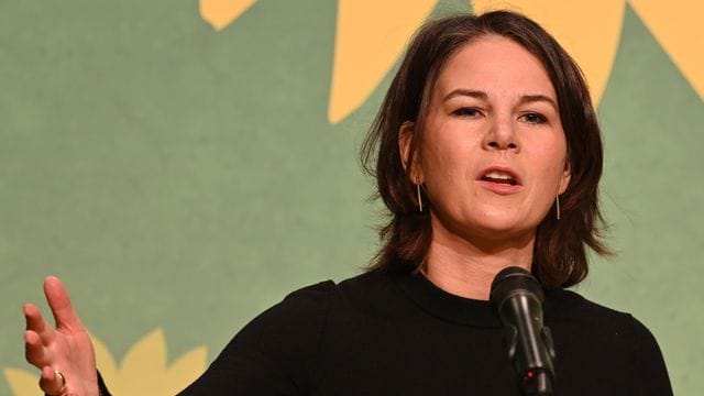Annalena Baerbock spricht auf dem Landesparteitag der Brandenburger Grünen. Annalena Baerbock spricht auf dem Landesparteitag der Brandenburger Grünen.