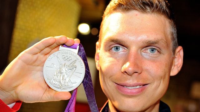 Tony Martin mit der olympischen Silbermedaille auf einer Aufnahme aus dem Jahre 2012.