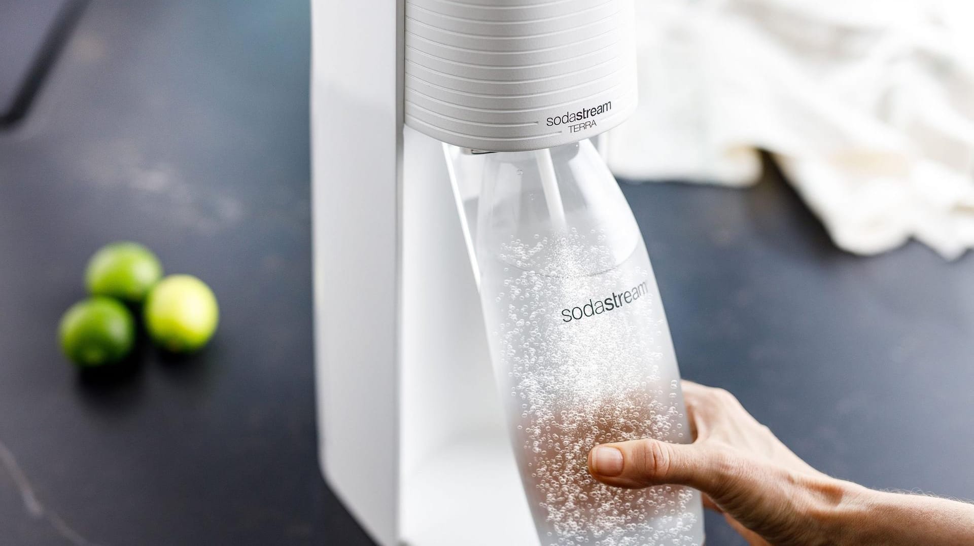 Nur heute erhalten Sie bei Otto den Wassersprudler Sodastream Terra zum Rekord-Tiefpreis.