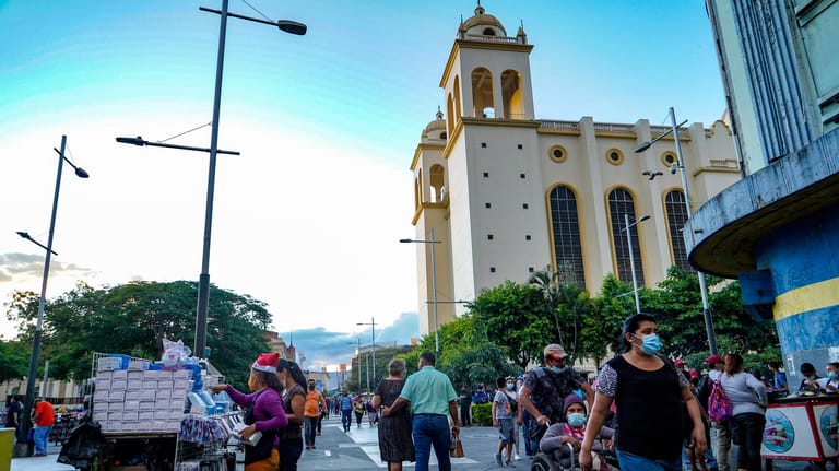 Hauptstadt San Salvador (Archivbild): Das zentralamerikanische Land hat eine der höchsten Mordraten weltweit.