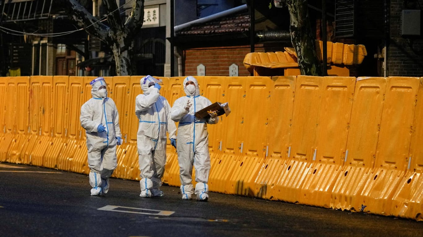 Shanghai, China: Bislang galten die Lockdowns nur für einzelne Stadtviertel der Millionen-Metropole.