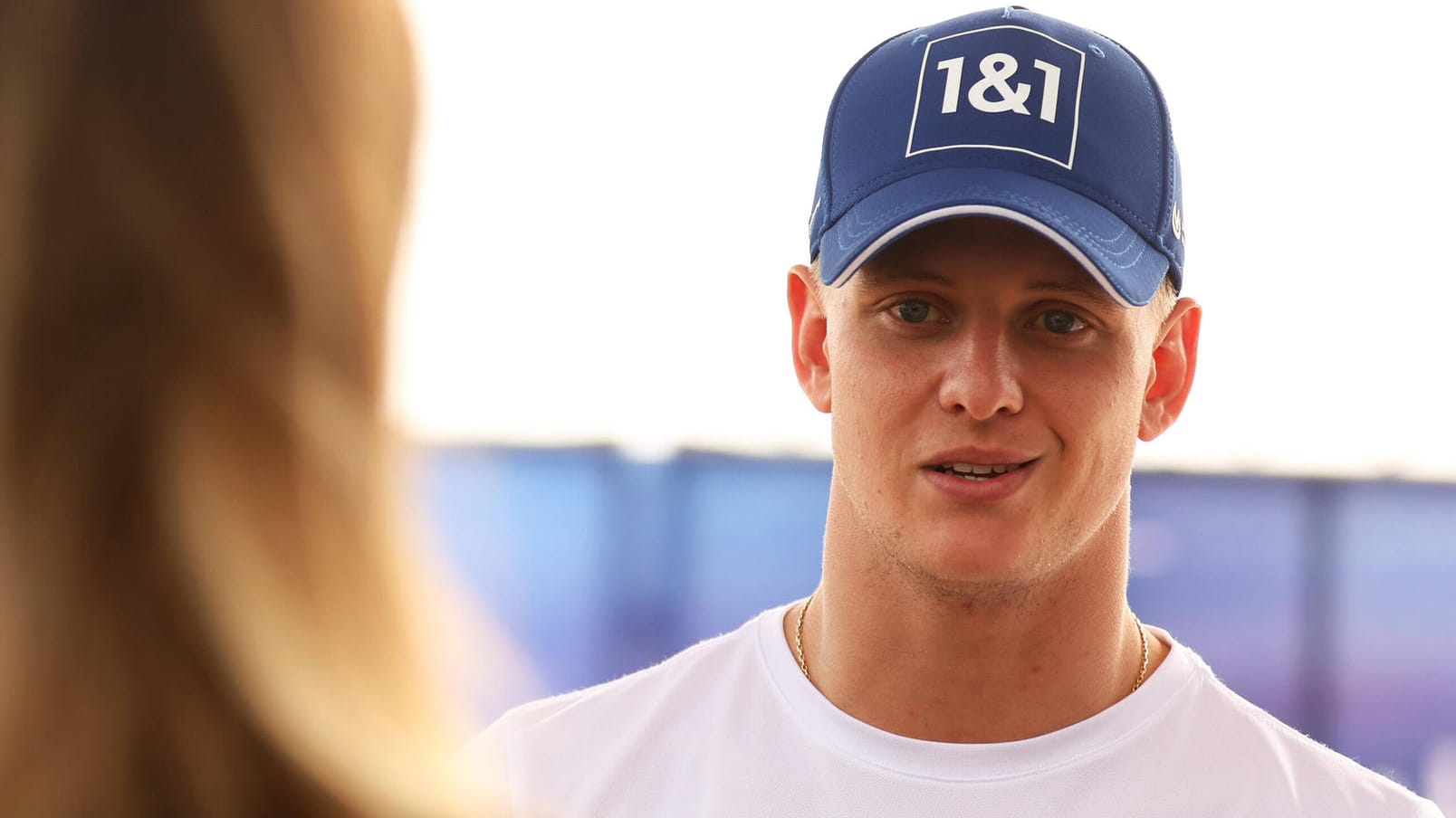 Mick Schumacher am Sonntag vor dem Grand Prix in Saudi-Arabien: Der Haas-Pilot hat den Unfall gut überstanden.