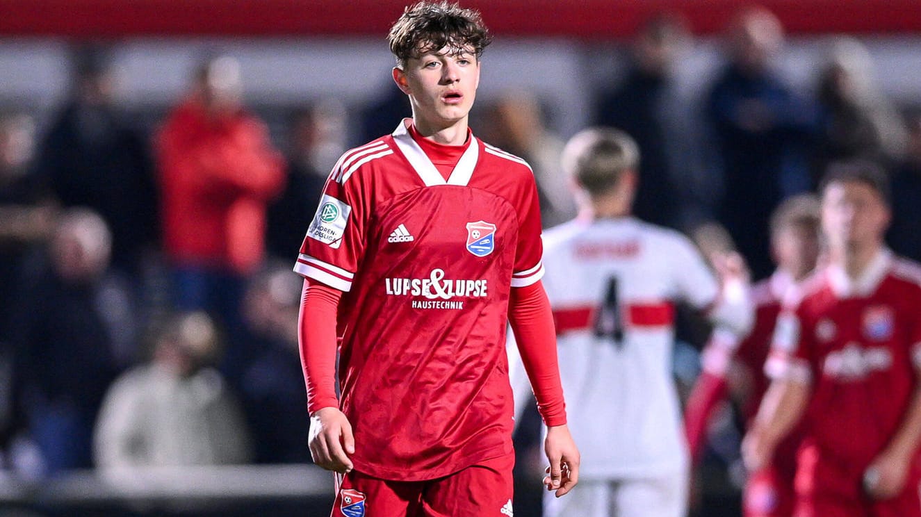 Begehrt: Sturm-Talent Maurice Krattenmacher, hier im Trikot der SpVgg Unterhaching vor wenigen Wochen. Begehrt: Sturm-Talent Maurice Krattenmacher, hier im Trikot der SpVgg Unterhaching vor wenigen Wochen.