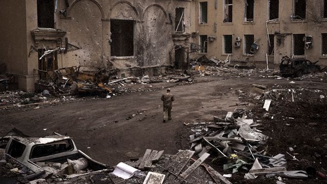 Völlig zerstörtes Zentrum der ukrainischen Stadt Charkiw.