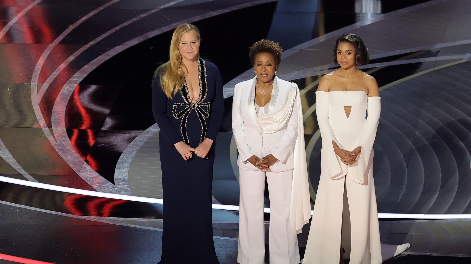 Die Moderatorinnen des Abends: Amy Schumer, Wanda Sykes und Regina Hall.