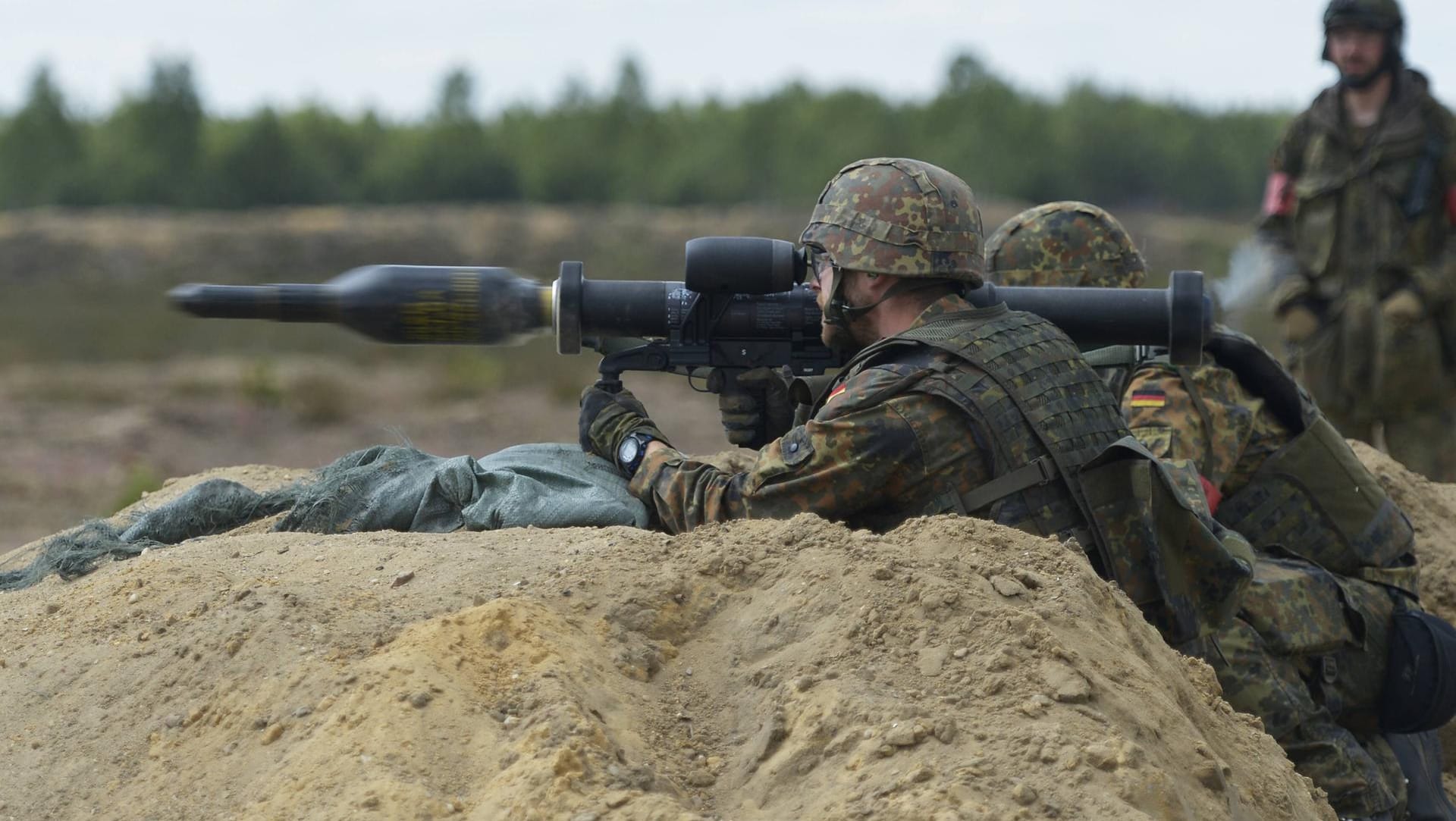 Ukraine: Deutschland liefert “Matador” – Das kann die Anti-Panzer-Waffe