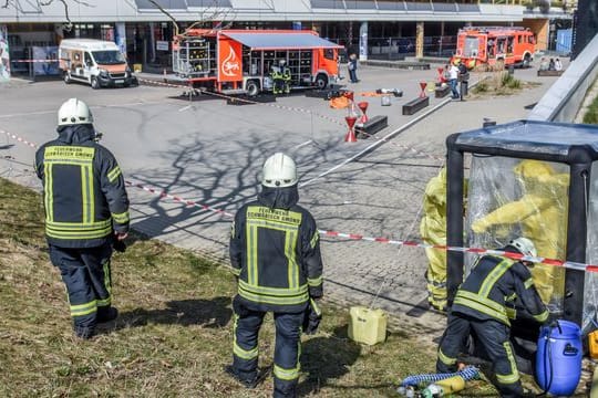 Chemieunfall in Berufsschulzentrum