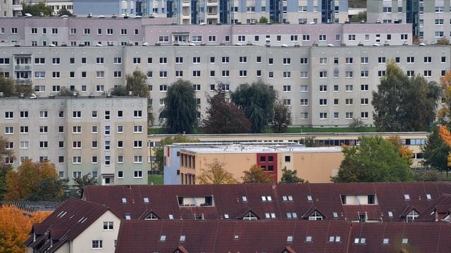 Die Preissteigerung auf dem Immobilienmarkt zieht weiter an.