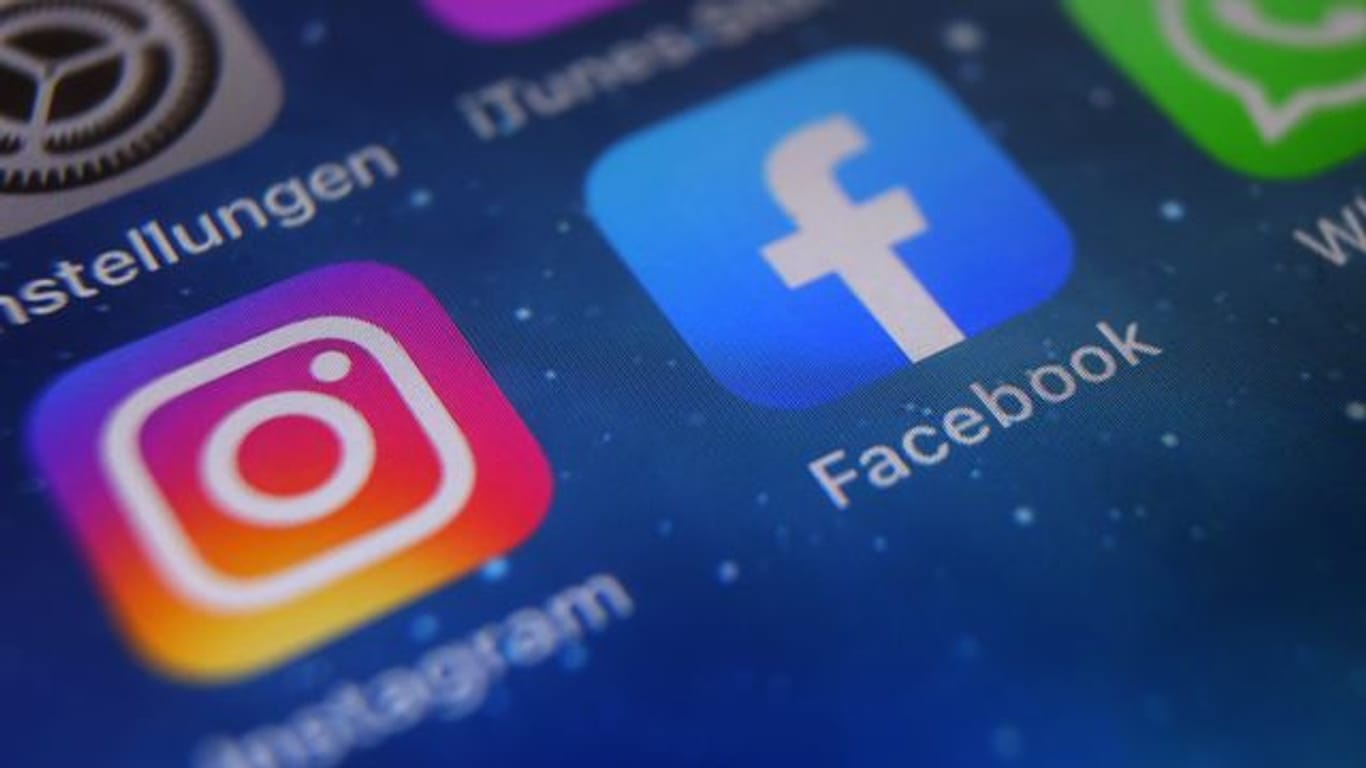 Die Social-Media-Plattformen Facebook und Instagram sind in Russland vor kurzem als "extremistisch" verboten worden.