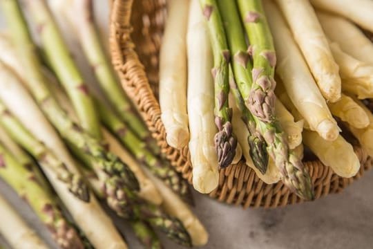 Spargel: Spargelbauer haben für die verschiedenen Abschnitte der Saison unterschiedliche Sorten.