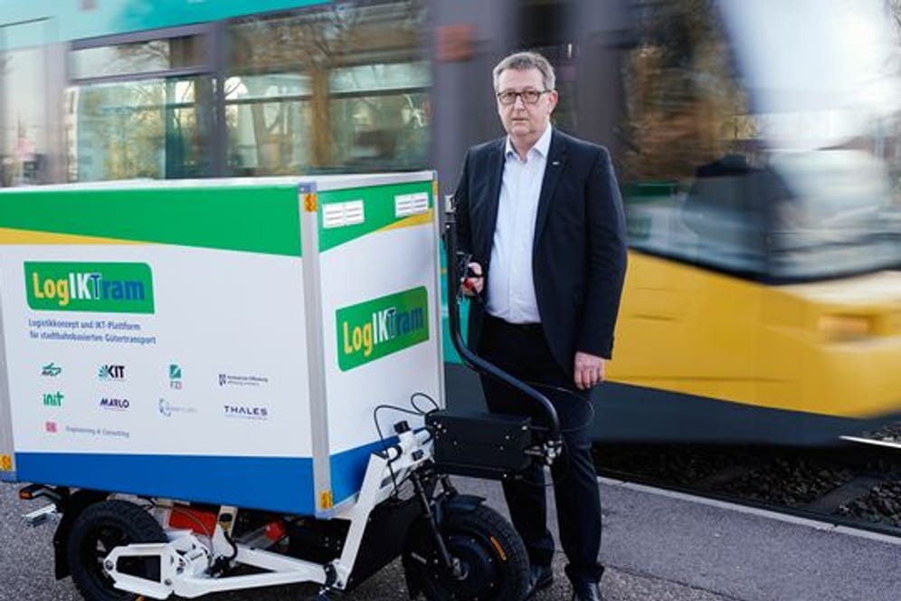 Pakettransport im Nahverkehr