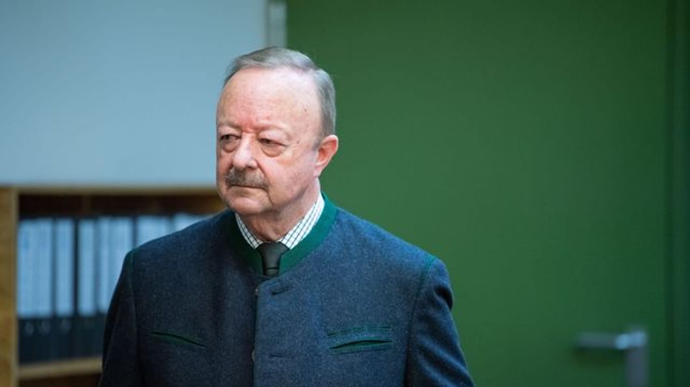 Der Ex-Vorstandschef der Kreissparkasse Miesbach-Tegernsee Georg Bromme (Archivbild): Nun steht fest, seine Pension ist weg.
