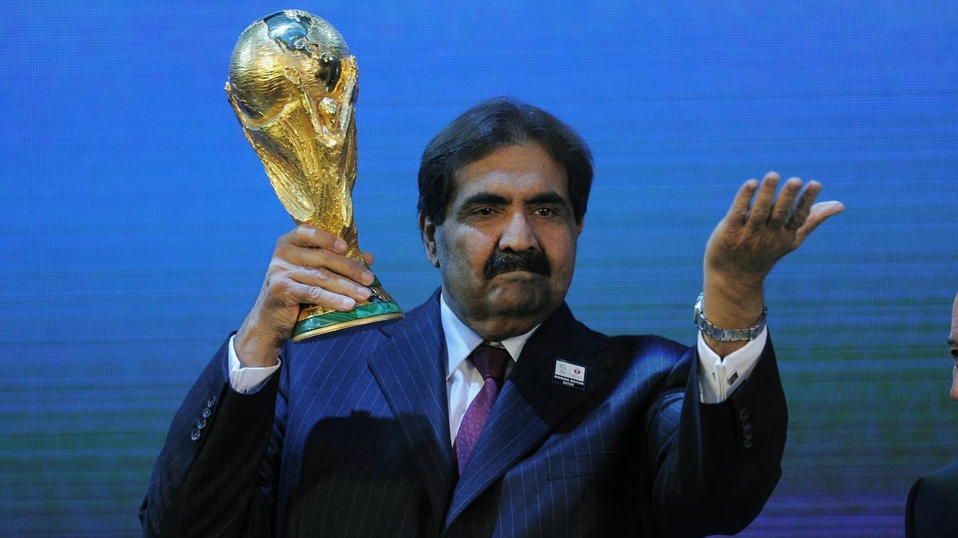 Hamad bin Khalifa: Der ehemalige Emir von Katar bei der Vergabe 2010. Warum hat sich Katar überhaupt um das Turnier bemüht?