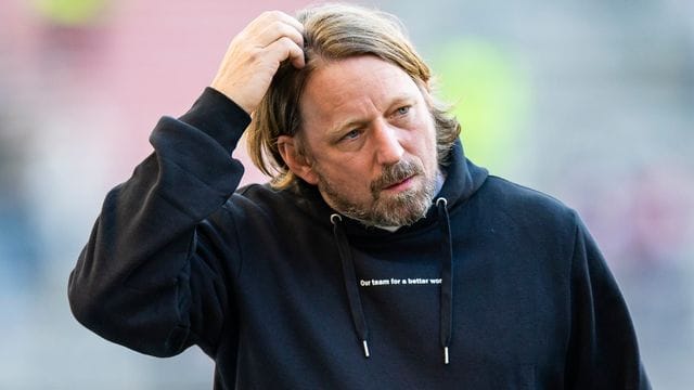 Der Sportdirektor des Fußball-Bundesligisten VfB Stuttgart: Sven Mislintat. Der Sportdirektor des Fußball-Bundesligisten VfB Stuttgart: Sven Mislintat.