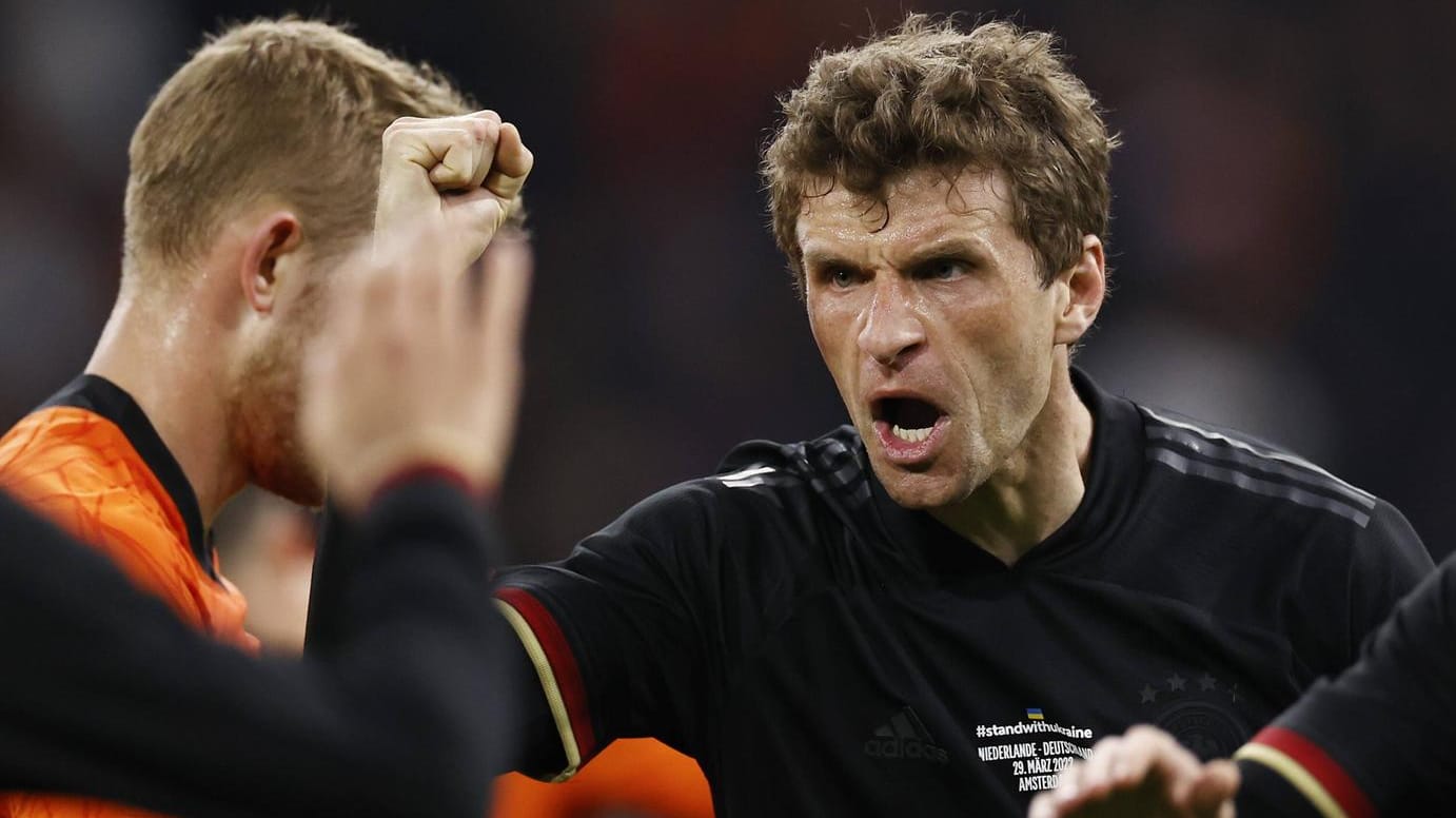 Thomas Müller ballt die Faust: Den Härtetest hat die Nationalelf bestanden.