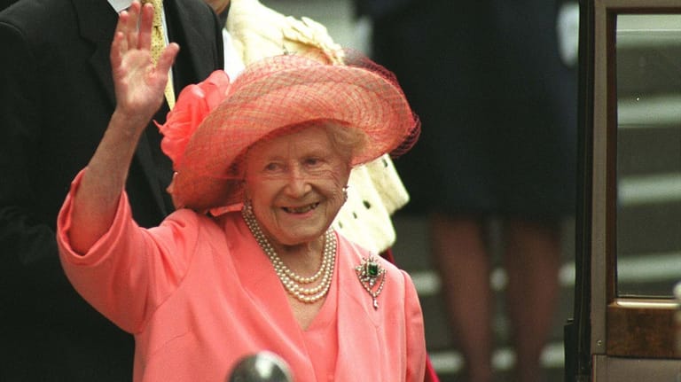 Queen Mum: Die Mutter von Elizabeth II. starb 2002 im Alter von 101 Jahren.