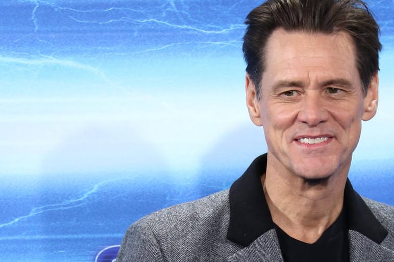 Jim Carrey: Der Schauspieler hätte nach der Oscar-Ohrfeige von Will Smith Konsequenzen gezogen.