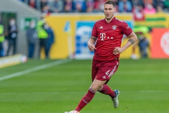 Niklas Süle verlässt den FC Bayern am Saisonende Richtung Dortmund. Der Rekordmeister sucht nun Ersatz für den Nationalspieler.