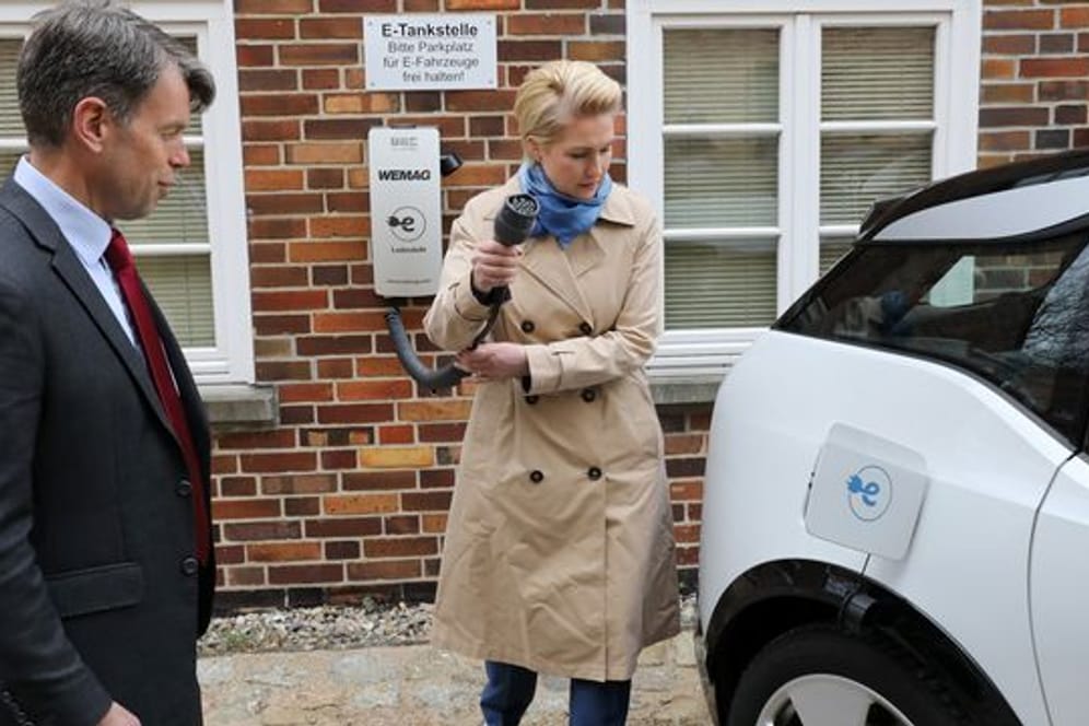 Ministerpräsidentin Schwesig nach Krankheit zurück