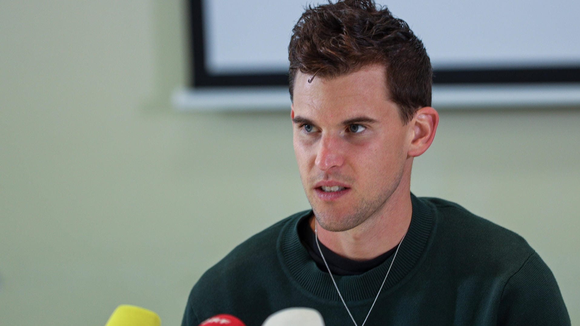 Dominic Thiem bei einer Presserunde im Oktober 2021: Der Österreicher musste lange pausieren.