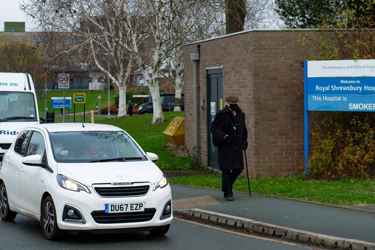 Ein Bericht wirft dem britischen Krankenhausdienstleister Shrewsbury and Telford Hospital NHS Trust schwere Mängel vor. (Archivfoto)