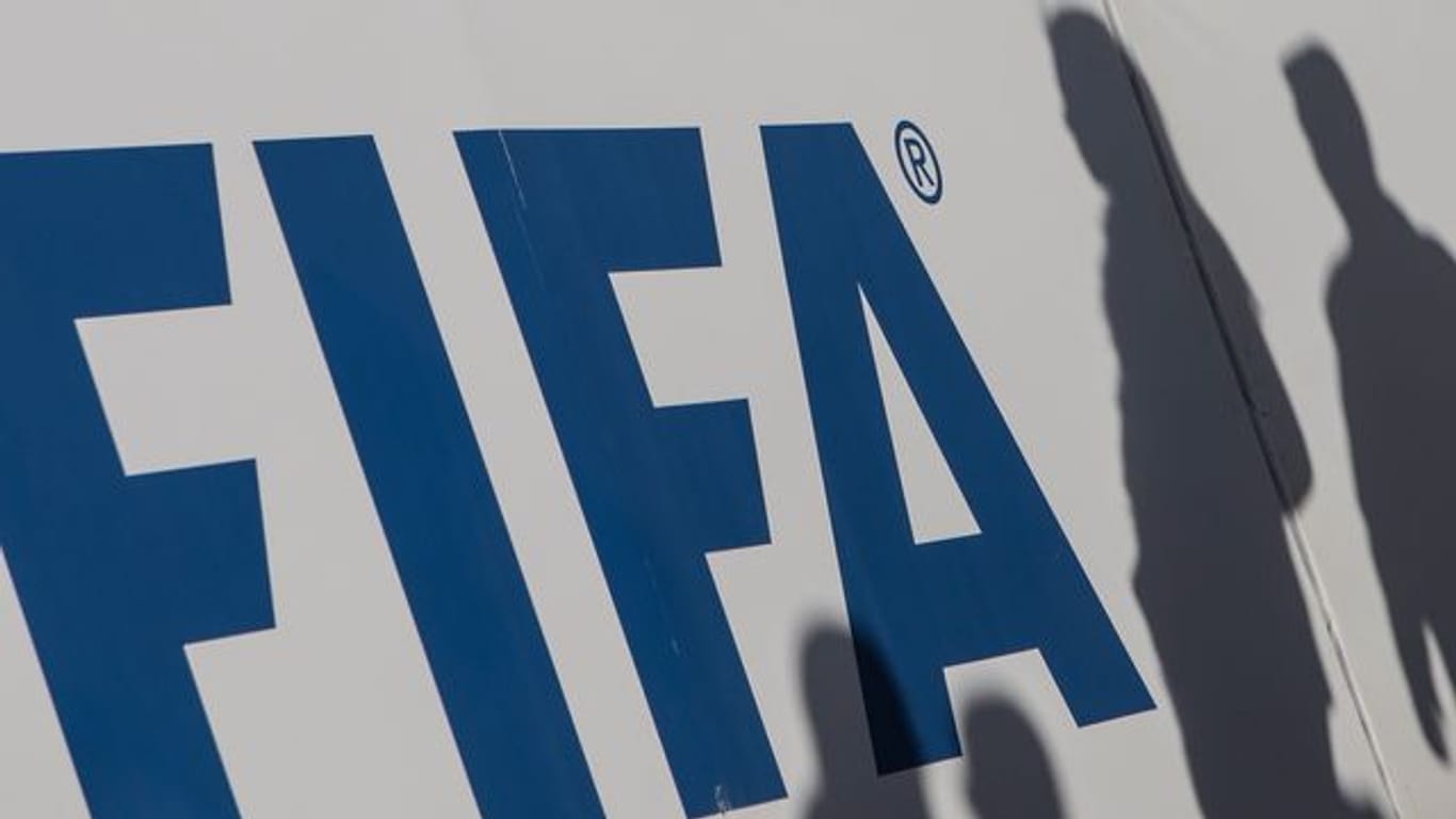 Das Logo des Fußball-Weltverbandes FIFA.