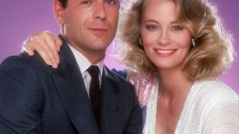 "Das Model und der Schnüffler" (1985-1989): In der Comedyserie mimte er den Detektiv David Addison. Es war eine von Willis ersten größeren Rollen. Cybill Lynne Shepherd spielte übrigens das Model.