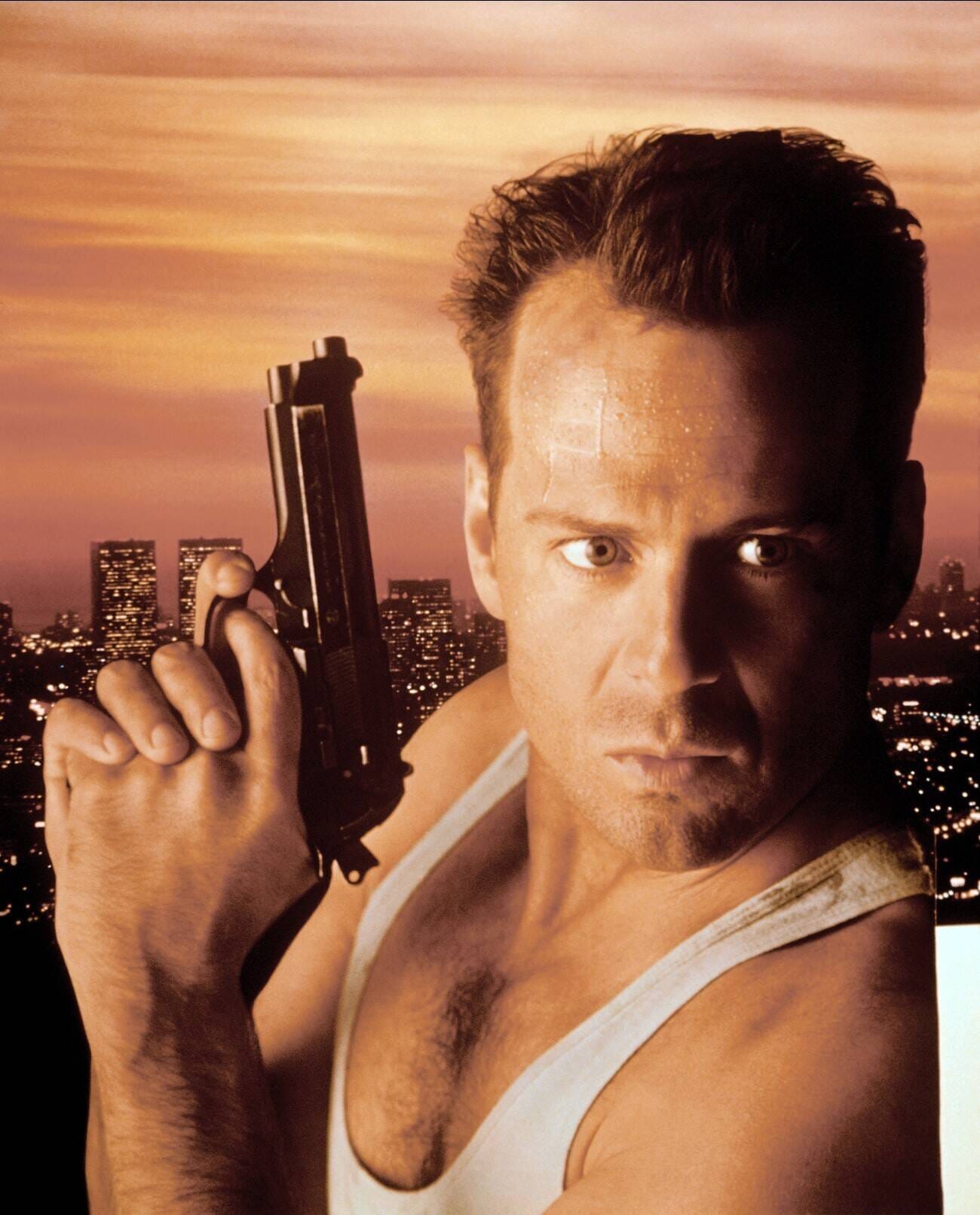 "Stirb langsam" (1988): Als John McClane wurde Willis endgültig zum Star. Es folgten vier weitere Filme der "Die Hard"-Reihe.