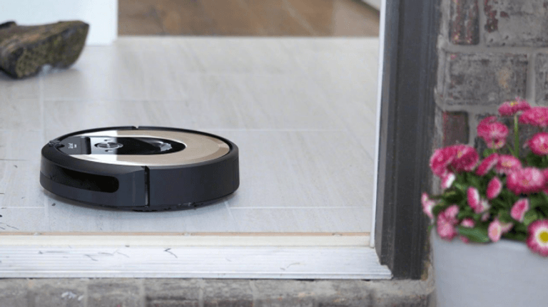 Saugroboter im Angebot: Der Roomba i6 von iRobot ist bei Otto heute so günstig wie nie.
