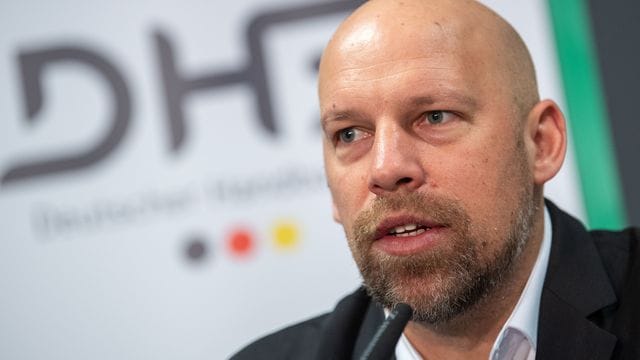 Der Vorstand Sport des Deutschen Handballbunds (DHB): Axel Kromer.