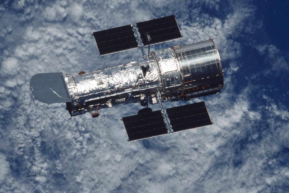 "Hubble"-Teleskop: Schon seit 1990 macht das Instrument von NASA und ESA Aufnahmen von einem Beobachtungspunkt außerhalb der Erdatmosphäre.