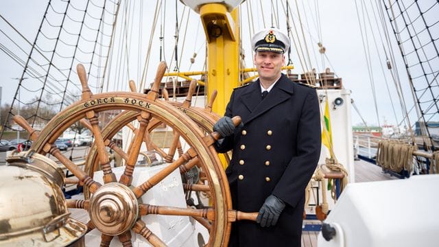 Kommandoübergabe "Gorch Fock"