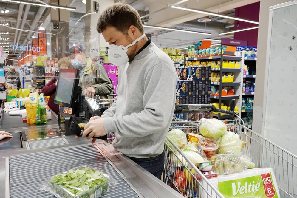 Einkaufen (Symbolbild): Die Verbraucherpreise ziehen in Deutschland an.