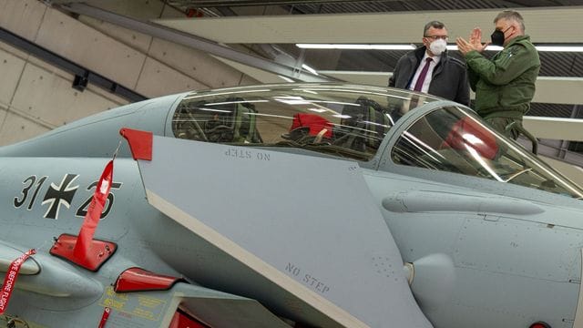 Eine Maschine vom Typ "Eurofighter Typhoon".