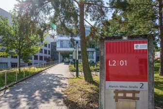 Auf dem Campus Lichtwiese der Technischen Universität Darmstadt hat eine Studentin mutmaßlich einen Giftanschlag verübt.